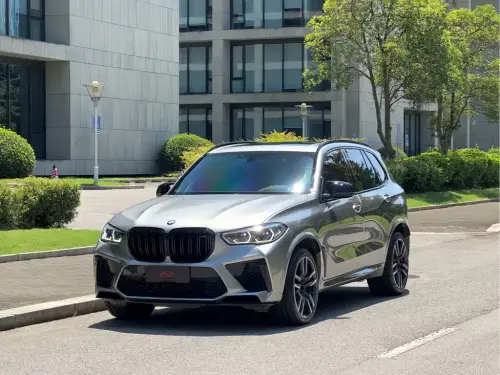 BMW X5M, 2022