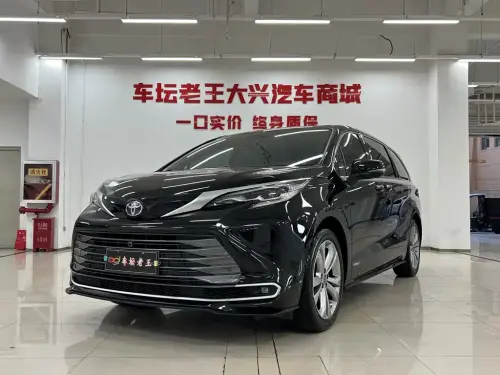 Toyota Sienna, 2024