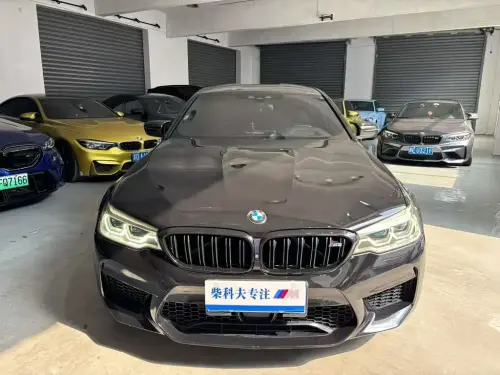 BMW 5-Series M, 2020
