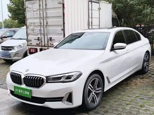 BMW 5-Series, 2023