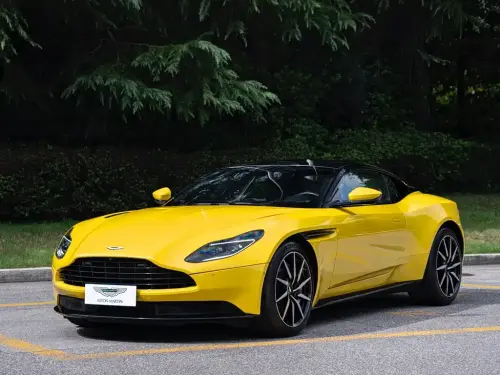 Aston Martin DB11, 2020