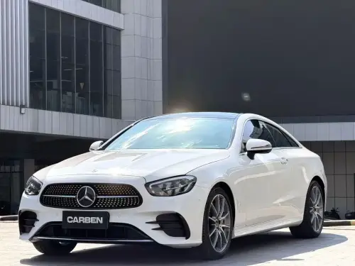 Mercedes-Benz E-Class, 2022