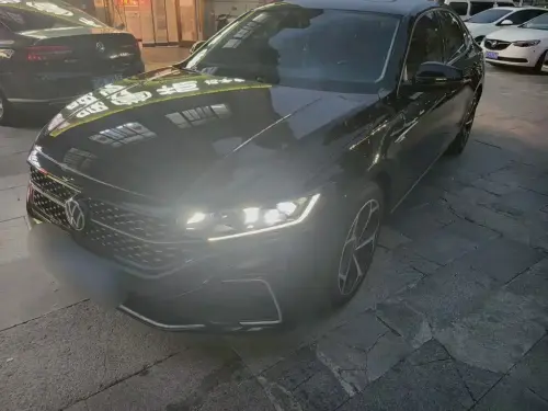 Volkswagen Passat, 2023