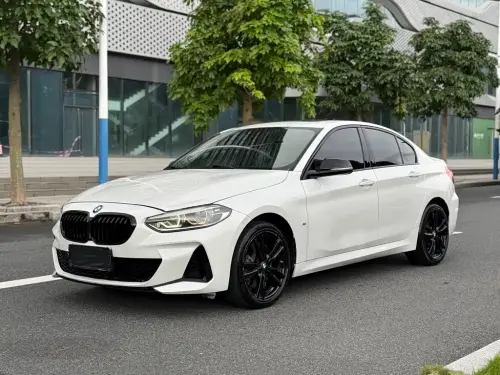 BMW 1-Series, 2021