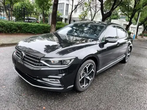 Volkswagen Magotan, 2023