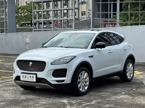 Jaguar E-PACE, 2021