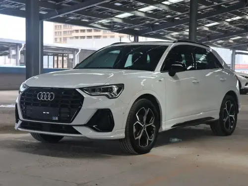 Audi Q3, 2022