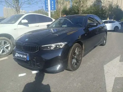BMW 3-Series, 2025