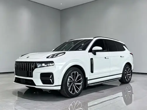 Lynk & Co 09, 2024