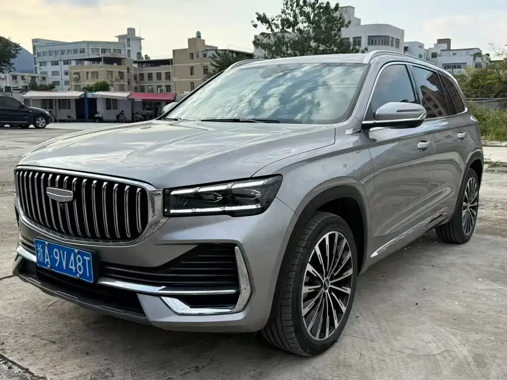 Geely Xingyue L, 2025