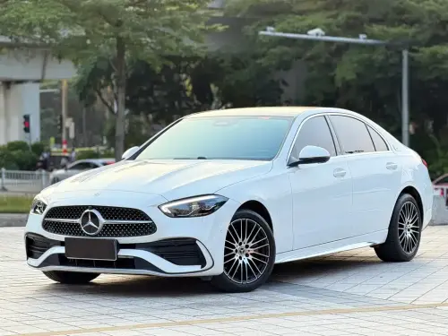 Mercedes-Benz C-Class, 2025
