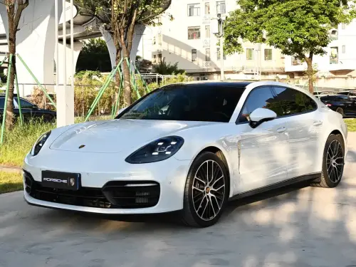 Porsche Panamera, 2024
