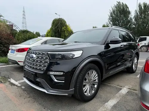 Ford Explorer, 2022