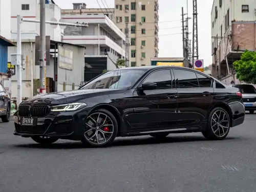 BMW 5-Series, 2023