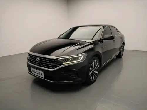 Volkswagen Passat, 2023