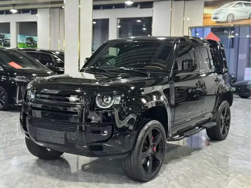 Land Rover Defender, 2023