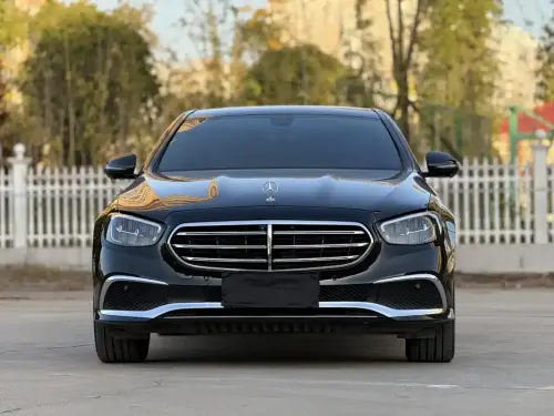 Mercedes-Benz E-Class, 2023