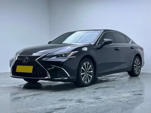 Lexus ES, 2024