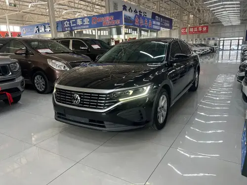 Volkswagen Passat, 2023