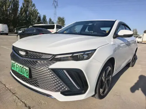 Geely Emgrand L, 2023