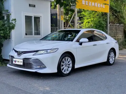 Toyota Camry, 2020