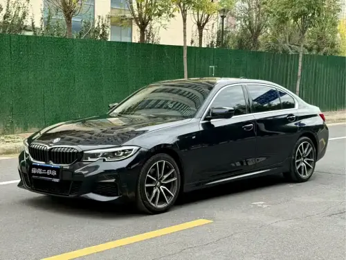 BMW 3-Series, 2021