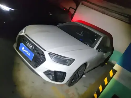 Audi A4, 2023