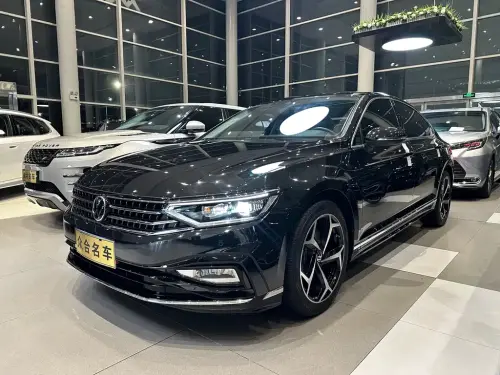 Volkswagen Magotan, 2025