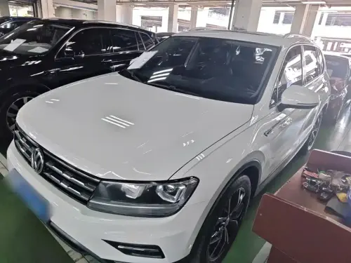 Volkswagen Tiguan, 2021