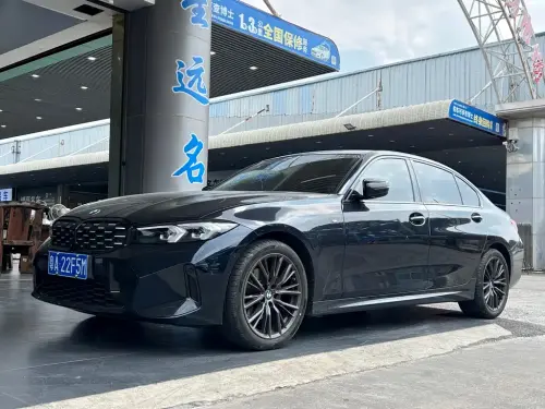 BMW 3-Series, 2023