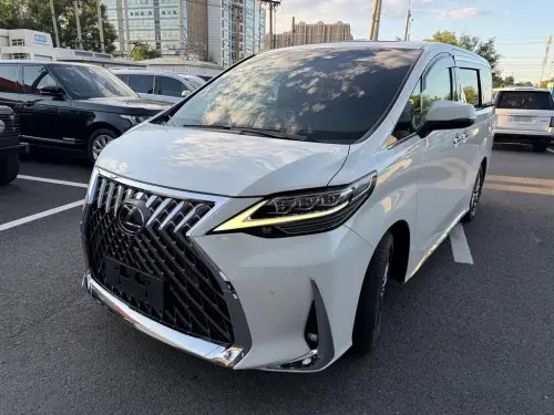 Lexus LM, 2021
