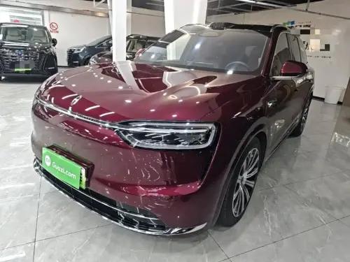 AITO M7, 2025