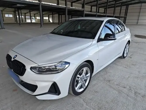 BMW 1-Series, 2022