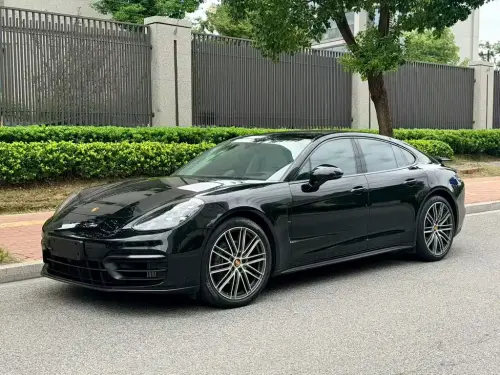 Porsche Panamera, 2021