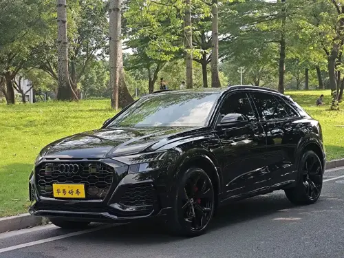 Audi RSQ8, 2022