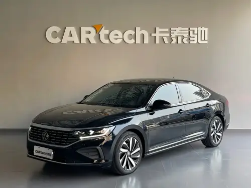 Volkswagen Passat, 2023