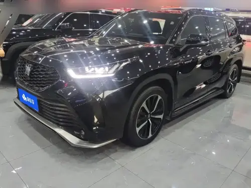Toyota Crown Kluger, 2024