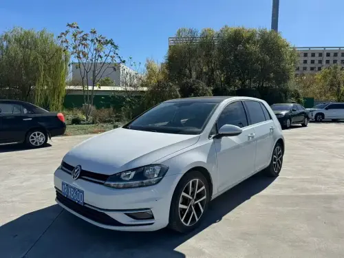 Volkswagen Golf, 2020