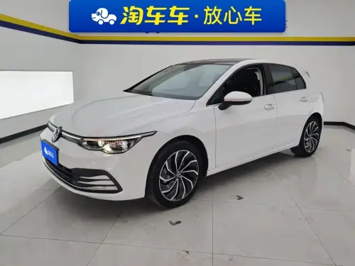 Volkswagen Golf, 2022