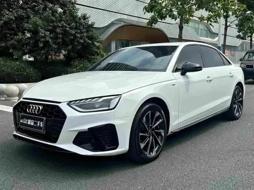 Audi A4, 2023