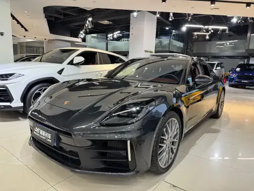 Porsche Panamera, 2025