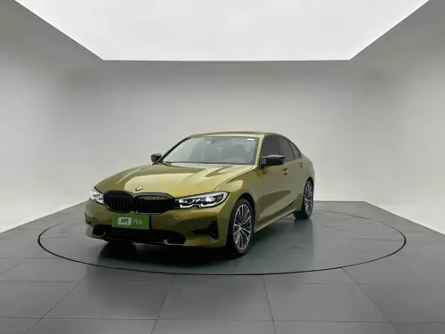 BMW 3-Series, 2022