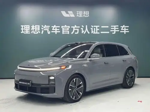 Li Auto L7, 2025