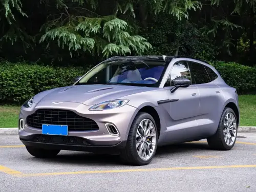 Aston Martin DBX, 2021