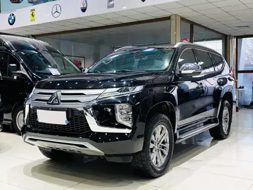 Mitsubishi Pajero Sport, 2020