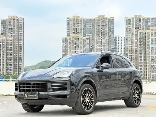 Porsche Cayenne, 2025