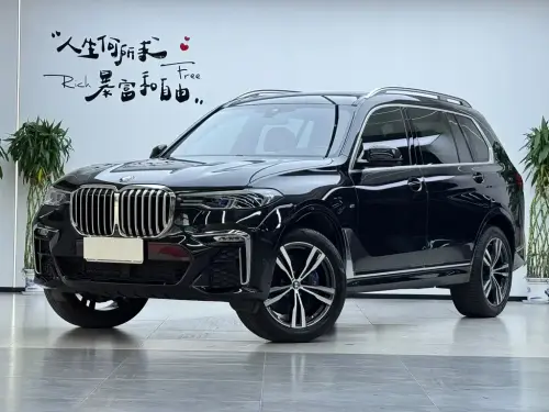 BMW X7, 2022