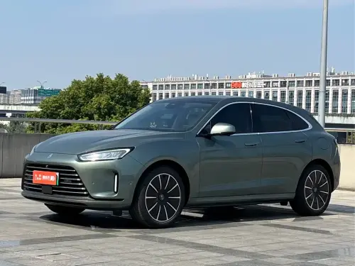AITO M5, 2022
