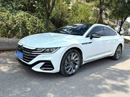 Volkswagen CC, 2024