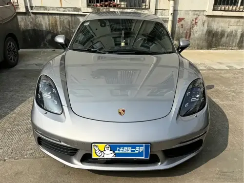 Porsche 718, 2022